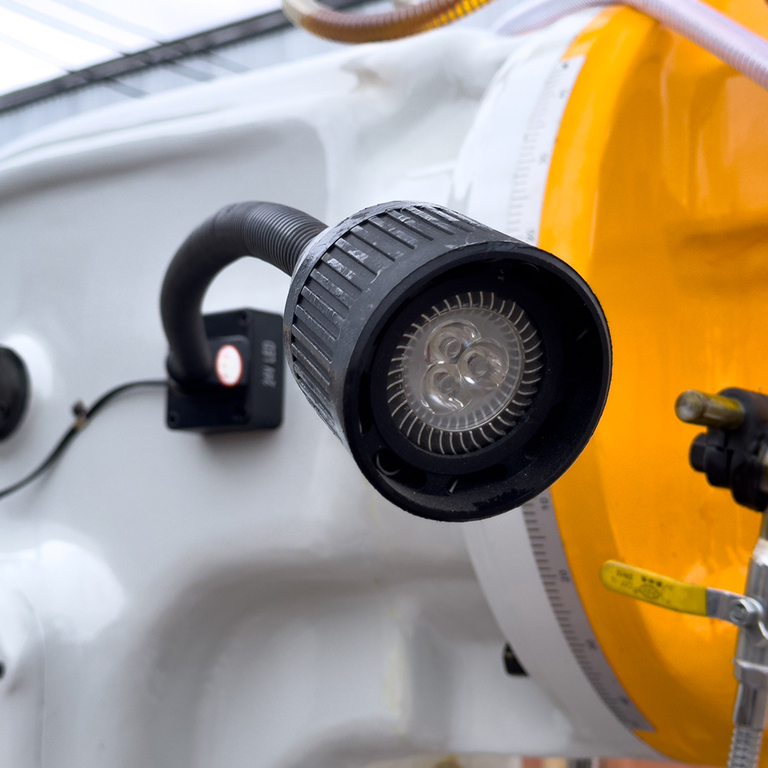 Станок вертикально-фрезерный Visprom FH-100