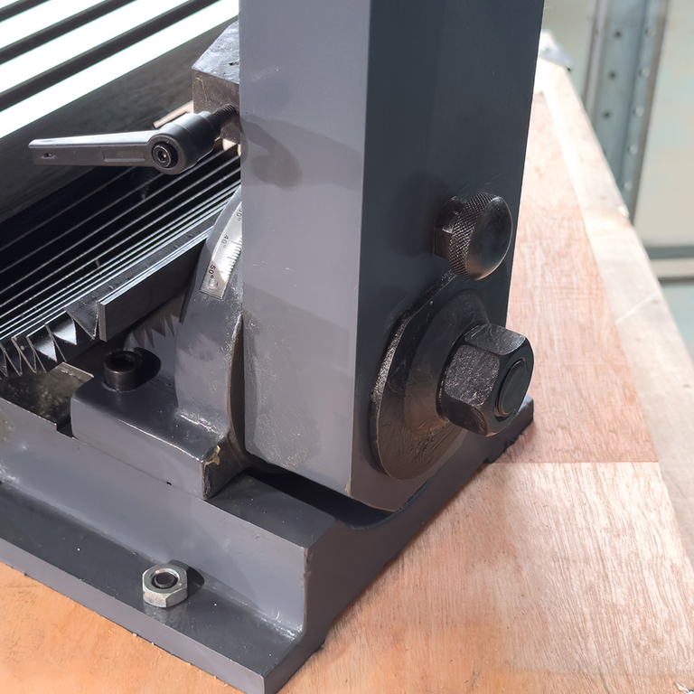 Фрезерный станок Visprom FPV-25LP