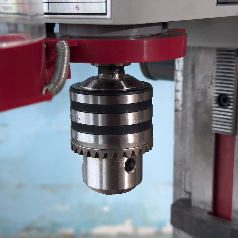 Фрезерный станок Visprom FPV-25LP