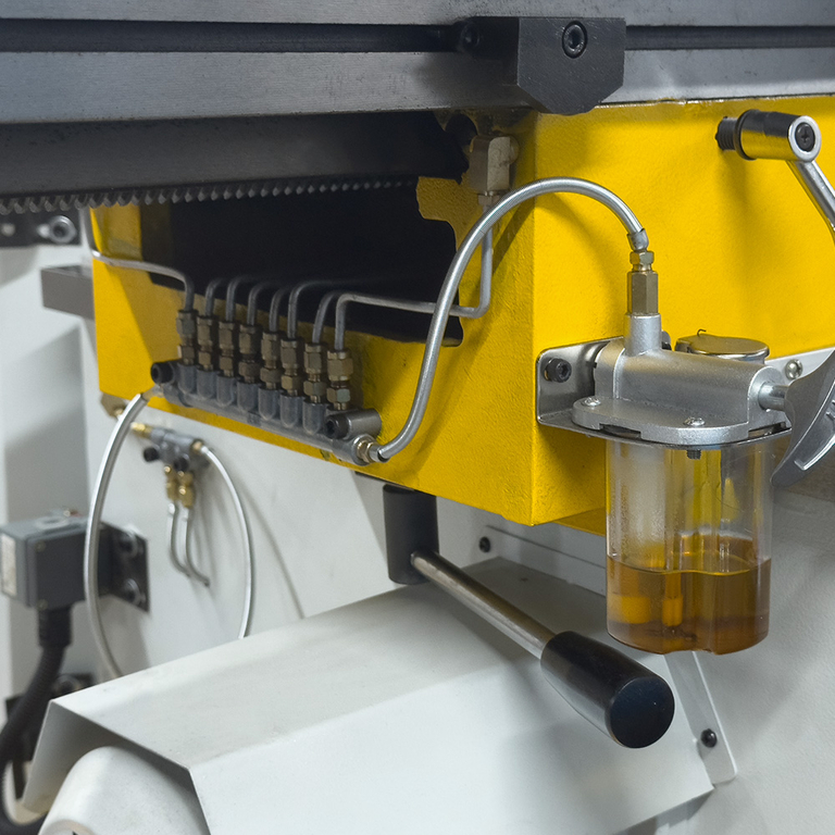 Универсальный фрезерный станок Proma FVV-125PD с УЦИ