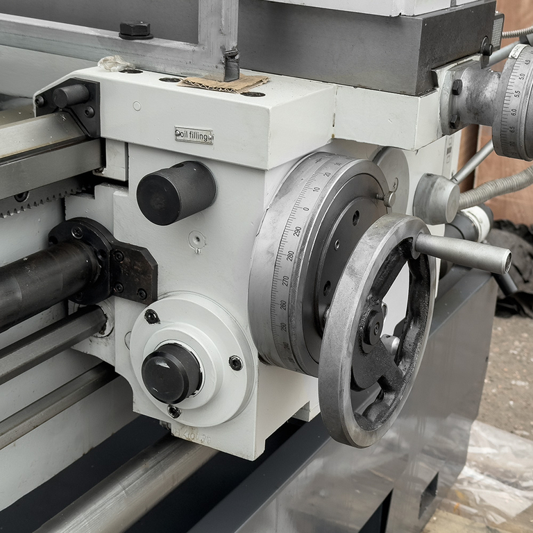 Универсальный токарный станок Proma SPV-1500/500