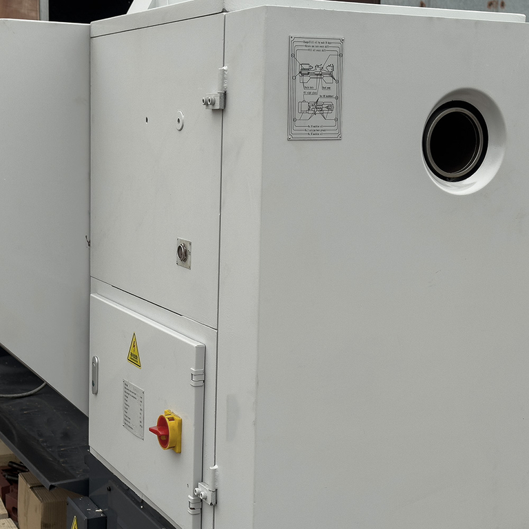 Универсальный токарный станок Proma SPV-1500/500